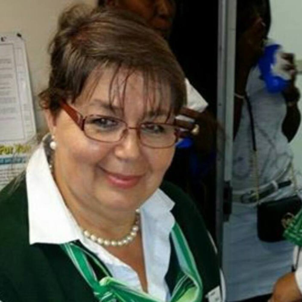 Meet your Posher, Bruna